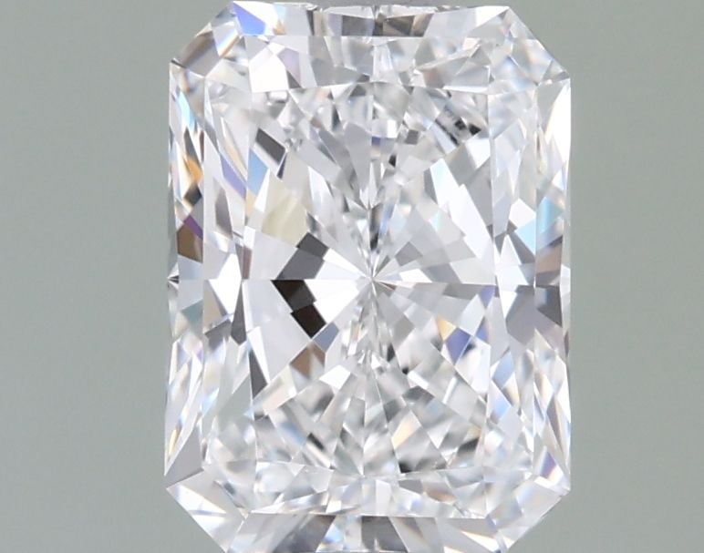 Loose Diamond - RADIANT 1.51ct E VVS2: Loose Diamond - RADIANT 1.51ct E VVS2 Source: This is a real non-mined Diamond that has been grown in a lab Shape: RADIANT Carats: 1.51 Color: E Clarity: VVS2 Certification: IGI Video:
