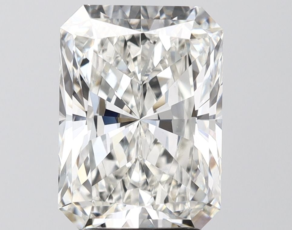 Loose Diamond - RADIANT 3.89ct G VS1: Loose Diamond - RADIANT 3.89ct G VS1 Source: This is a real non-mined Diamond that has been grown in a lab Shape: RADIANT Carats: 3.89 Color: G Clarity: VS1 Certification: IGI Video: Video Link The