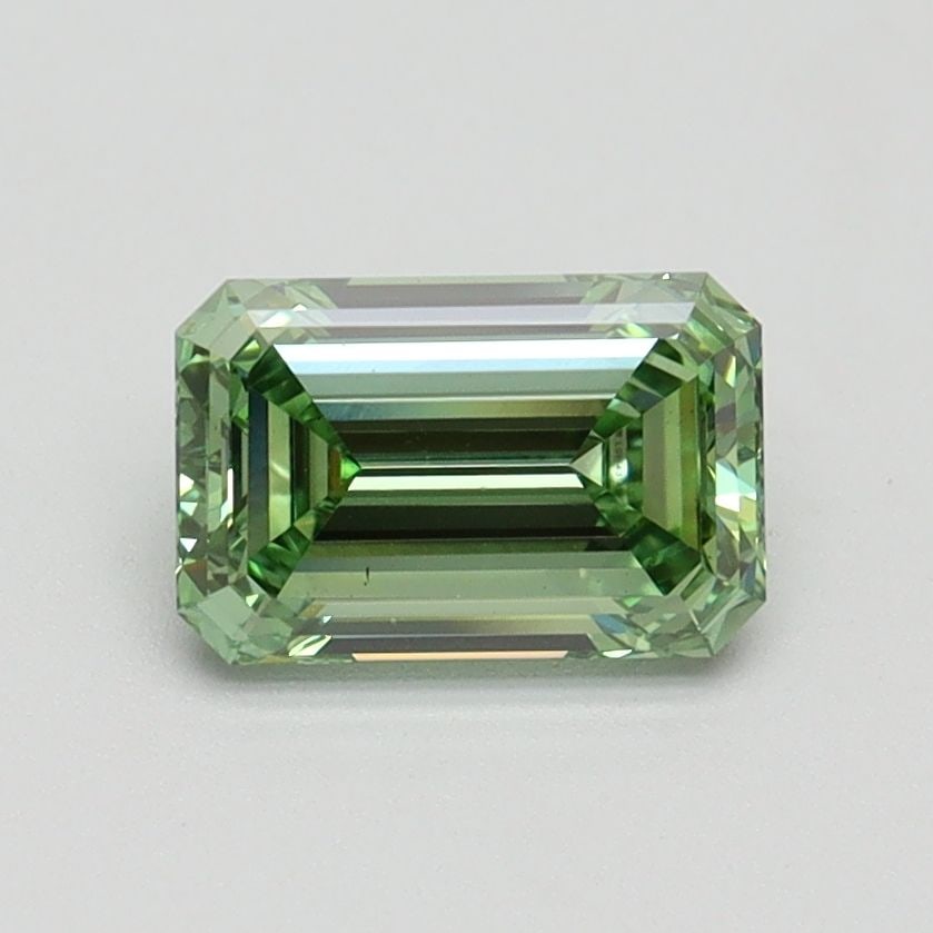 Loose Diamond - EMERALD 1.03ct Fancy Vivid Green VS2: Loose Diamond - EMERALD 1.03ct Fancy Vivid Green VS2 Source: This is a real non-mined Diamond that has been grown in a lab Shape: EMERALD Carats: 1.03 Color: Fancy Vivid Green Certification: IGI