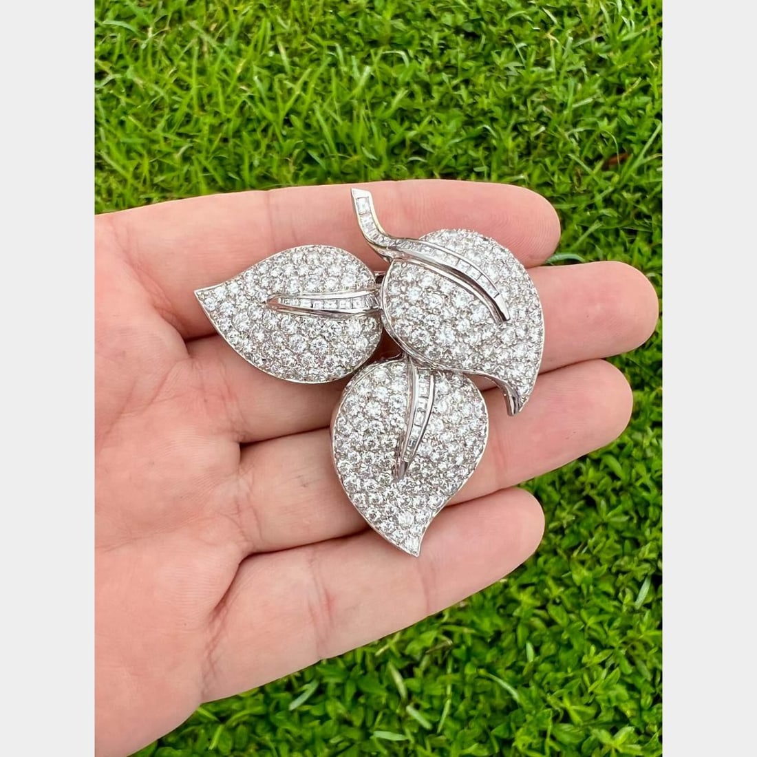 18K White Gold Diamond Brooch 15.20 Ct D-F VVS-VS Luxury (1 of 5)