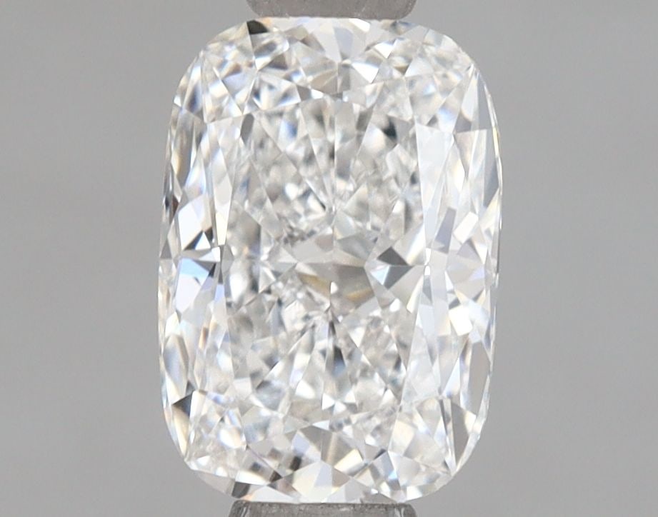 Loose Diamond - CUSHION BRILLIANT 1.12ct E VVS2: Loose Diamond - CUSHION BRILLIANT 1.12ct E VVS2 Source: This is a real non-mined Diamond that has been grown in a lab Shape: CUSHION BRILLIANT Carats: 1.12 Color: E Clarity: VVS2 Certification: IGI Vi
