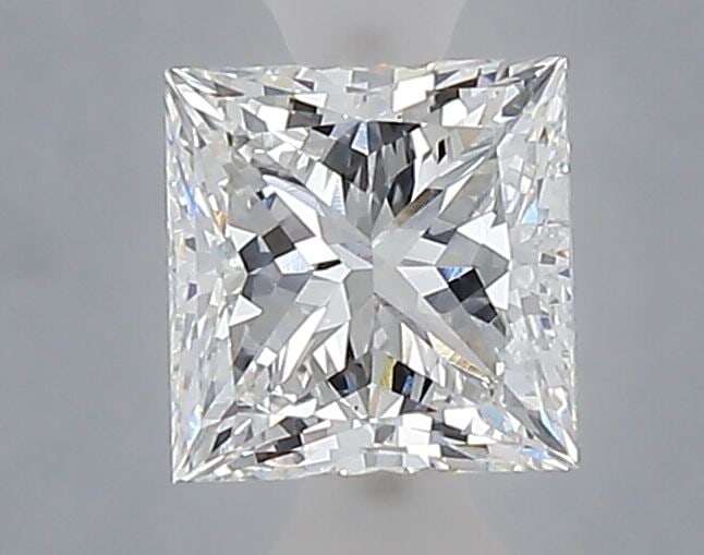 Loose Diamond - PRINCESS 1.01ct E VS1: Loose Diamond - PRINCESS 1.01ct E VS1 Source: This is a real non-mined Diamond that has been grown in a lab Shape: PRINCESS Carats: 1.01 Color: E Clarity: VS1 Certification: NONE Video: