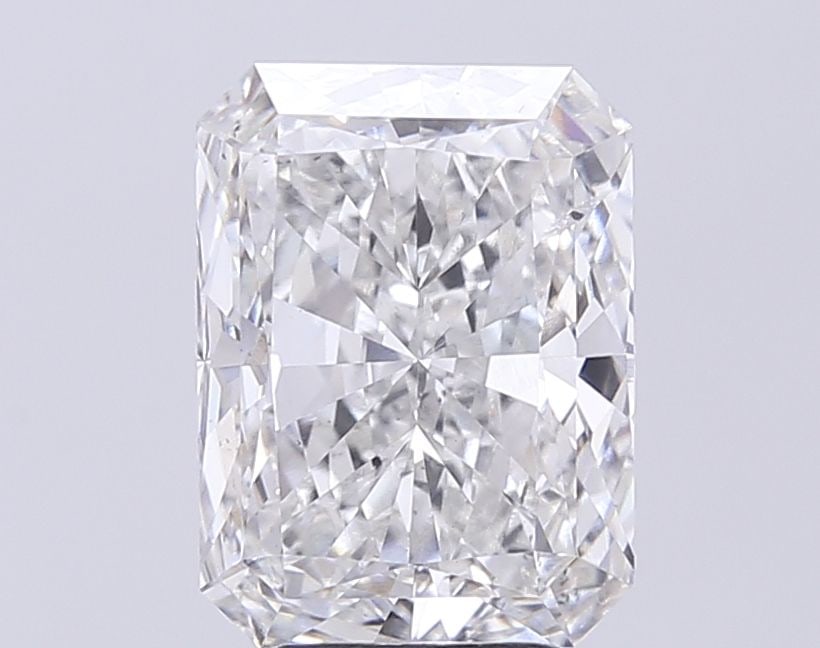Loose Diamond - RADIANT 4.03ct E VS2: Loose Diamond - RADIANT 4.03ct E VS2 Source: This is a real non-mined Diamond that has been grown in a lab Shape: RADIANT Carats: 4.03 Color: E Clarity: VS2 Certification: NONE Video: