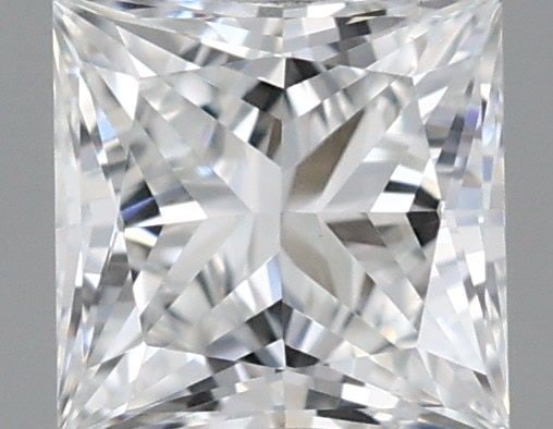 Loose Diamond - PRINCESS 0.31ct E VS1: Loose Diamond - PRINCESS 0.31ct E VS1 Source: This is a real non-mined Diamond that has been grown in a lab Shape: PRINCESS Carats: 0.31 Color: E Clarity: VS1 Certification: IGI Video: