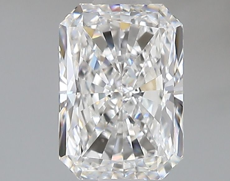 Loose Diamond - RADIANT 1.55ct D VVS2: Loose Diamond - RADIANT 1.55ct D VVS2 Source: This is a real non-mined Diamond that has been grown in a lab Shape: RADIANT Carats: 1.55 Color: D Clarity: VVS2 Certification: IGI Video: Video Link The