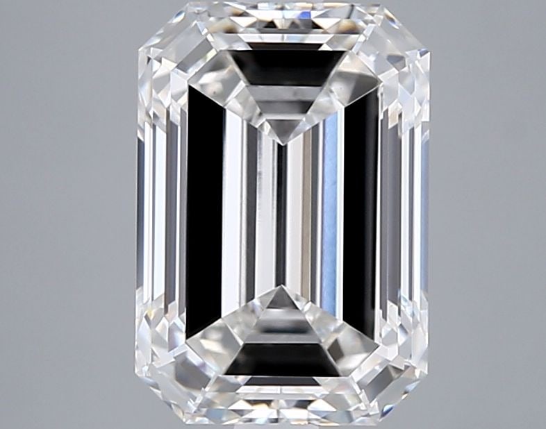 Loose Diamond - EMERALD 3.04ct G VS1: Loose Diamond - EMERALD 3.04ct G VS1 Source: This is a real non-mined Diamond that has been grown in a lab Shape: EMERALD Carats: 3.04 Color: G Clarity: VS1 Certification: IGI Video: