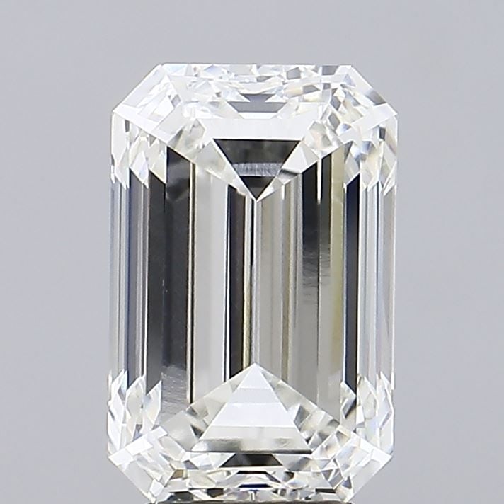 Loose Diamond - EMERALD 4.51ct G VVS2: Loose Diamond - EMERALD 4.51ct G VVS2 Source: This is a real non-mined Diamond that has been grown in a lab Shape: EMERALD Carats: 4.51 Color: G Clarity: VVS2 Certification: IGI Video: Video Link The