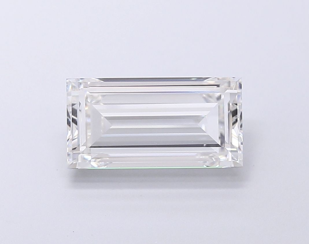 Loose Diamond - BAGUETTE 3.17ct F VVS2: Loose Diamond - BAGUETTE 3.17ct F VVS2 Source: This is a real non-mined Diamond that has been grown in a lab Shape: BAGUETTE Carats: 3.17 Color: F Clarity: VVS2 Certification: IGI Video: Video Link