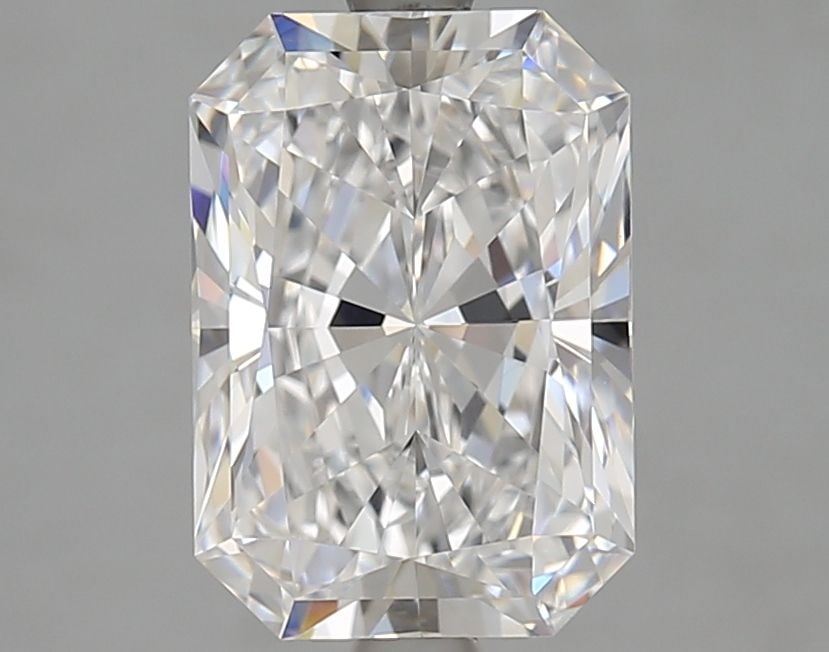 Loose Diamond - RADIANT 3.04ct D VVS1: Loose Diamond - RADIANT 3.04ct D VVS1 Source: This is a real non-mined Diamond that has been grown in a lab Shape: RADIANT Carats: 3.04 Color: D Clarity: VVS1 Certification: GIA Video: