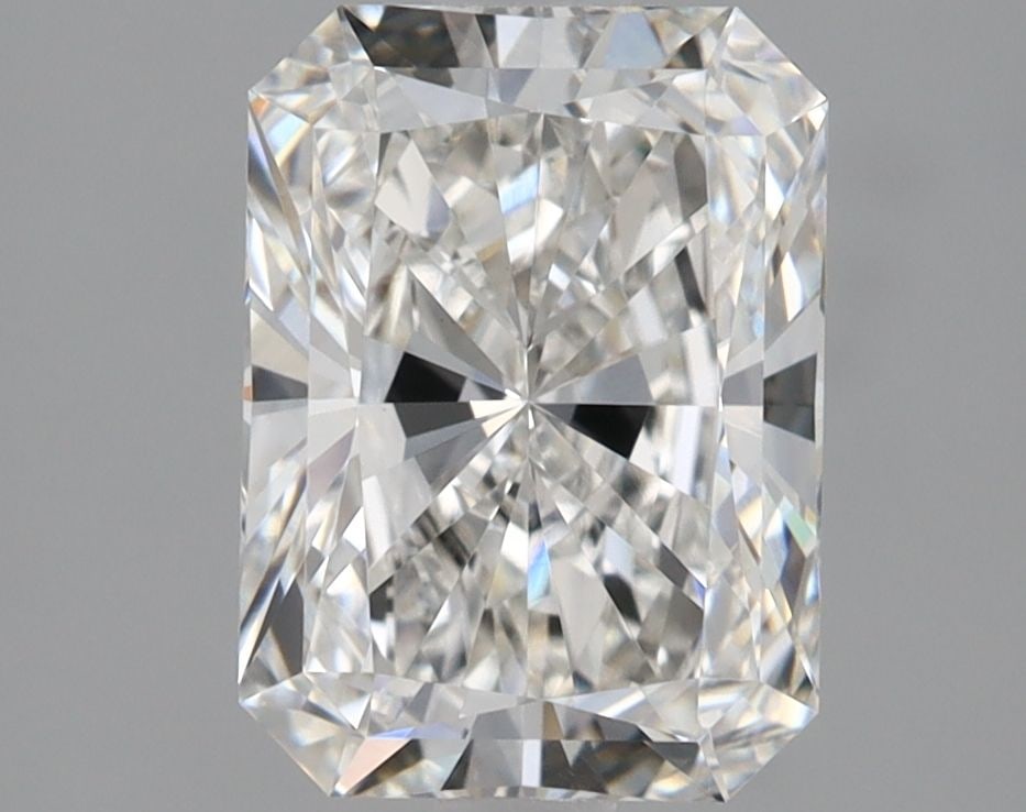 Loose Diamond - RADIANT 1.74ct G VVS2: Loose Diamond - RADIANT 1.74ct G VVS2 Source: This is a real non-mined Diamond that has been grown in a lab Shape: RADIANT Carats: 1.74 Color: G Clarity: VVS2 Certification: IGI Video: