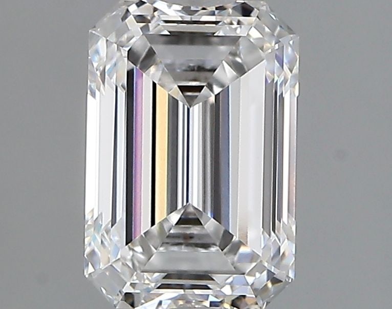 Loose Diamond - EMERALD 1.93ct D VVS1: Loose Diamond - EMERALD 1.93ct D VVS1 Source: This is a real non-mined Diamond that has been grown in a lab Shape: EMERALD Carats: 1.93 Color: D Clarity: VVS1 Certification: IGI Video: Video Link The