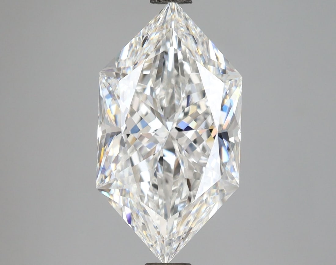 Loose Diamond - HEXAGONAL 4.56ct E VVS2: Loose Diamond - HEXAGONAL 4.56ct E VVS2 Source: This is a real non-mined Diamond that has been grown in a lab Shape: HEXAGONAL Carats: 4.56 Color: E Clarity: VVS2 Certification: IGI Video: