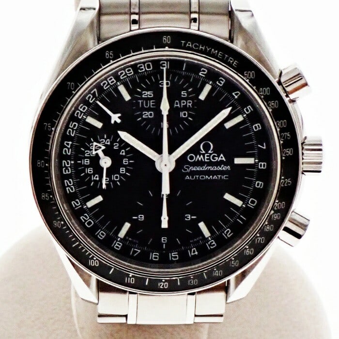 Omega Speedmaster Mark 40 Automatic Stainless Steel Men's Wristwatch 3520.50: Omega Speedmaster Mark 40 Automatic Stainless Steel Men's Wristwatch 3520.50 This OMEGA Speedmaster Mark 40 3520.50 is a Swiss-made automatic men's wristwatch featuring a stainless steel case and a bl