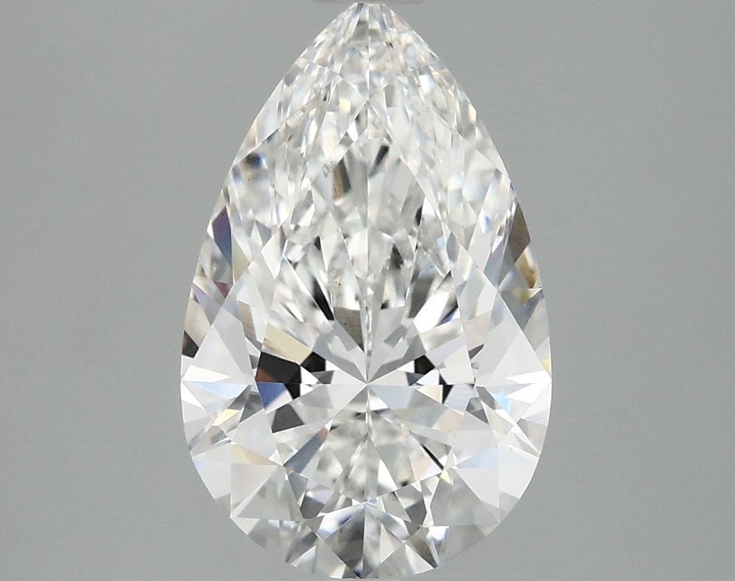 Loose Diamond - PEAR 3.09ct E VS1: Loose Diamond - PEAR 3.09ct E VS1 Source: This is a real non-mined Diamond that has been grown in a lab Shape: PEAR Carats: 3.09 Color: E Clarity: VS1 Certification: IGI Video: Video Link The Diamond