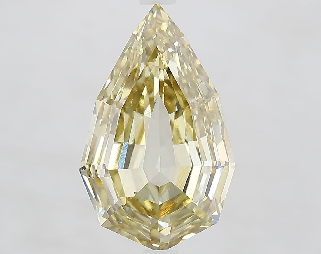 Loose Diamond - PEAR 4.81ct Fancy Yellow VS1: Loose Diamond - PEAR 4.81ct Fancy Yellow VS1 Source: This is a real non-mined Diamond that has been grown in a lab Shape: PEAR Carats: 4.81 Color: Fancy Yellow Certification: IGI Video: