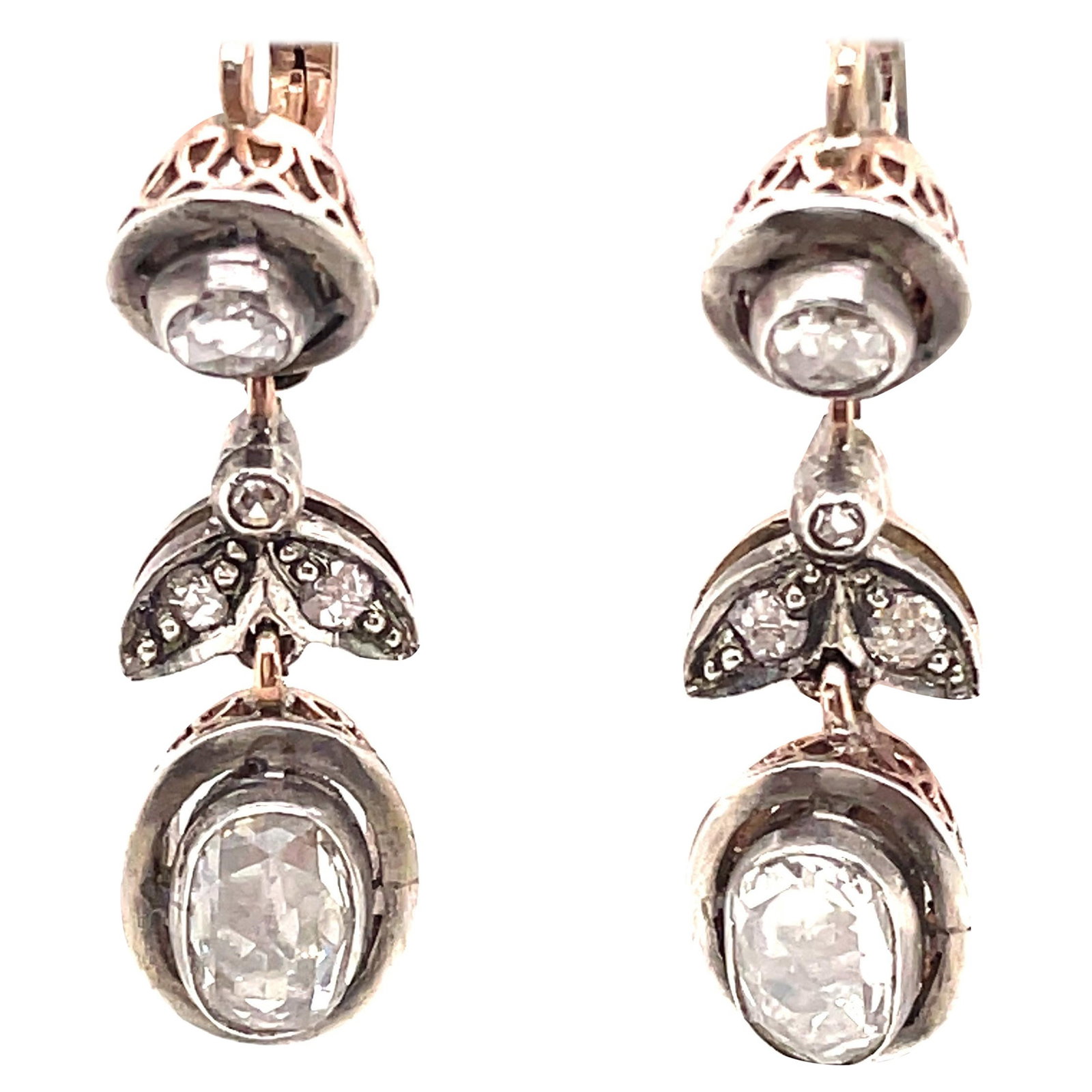 Vintage Victorian Drop Earrings 4ct Rose Cut Diamond Gold Silver: Vintage Victorian Drop Earrings 4ct Rose Cut Diamond Gold Silver These exquisite Victorian-style drop earrings feature approximately 4 carats of oval and round rose cut diamonds, showcasing H/I color 