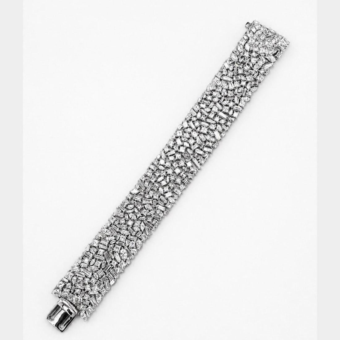 Platinum Diamond Bracelet 37.70 Ct 338 Stones (1 of 5)