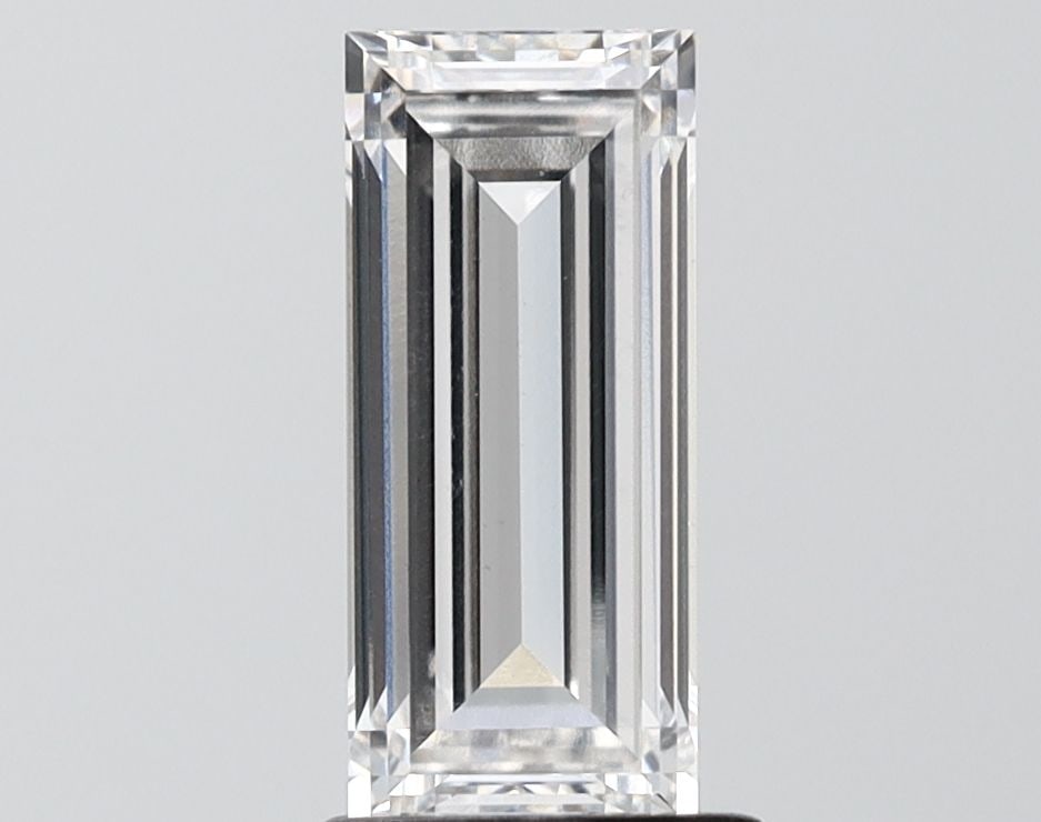 Loose Diamond - BAGUETTE 1.63ct E VS1: Loose Diamond - BAGUETTE 1.63ct E VS1 Source: This is a real non-mined Diamond that has been grown in a lab Shape: BAGUETTE Carats: 1.63 Color: E Clarity: VS1 Certification: IGI Video: Video Link The