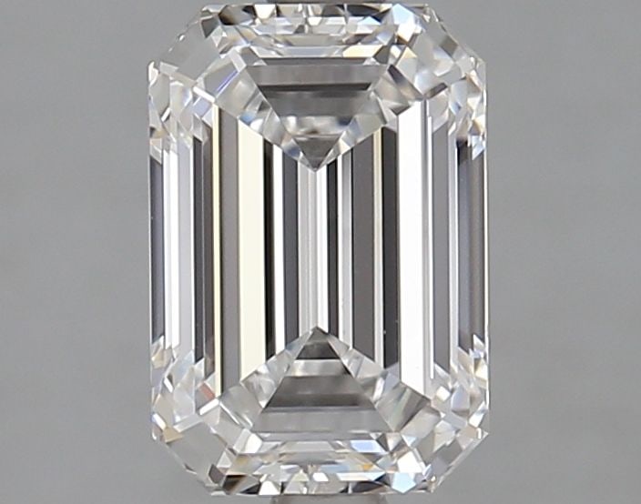 Loose Diamond - EMERALD 2.05ct D VVS1: Loose Diamond - EMERALD 2.05ct D VVS1 Source: This is a real non-mined Diamond that has been grown in a lab Shape: EMERALD Carats: 2.05 Color: D Clarity: VVS1 Certification: IGI Video: Video Link The