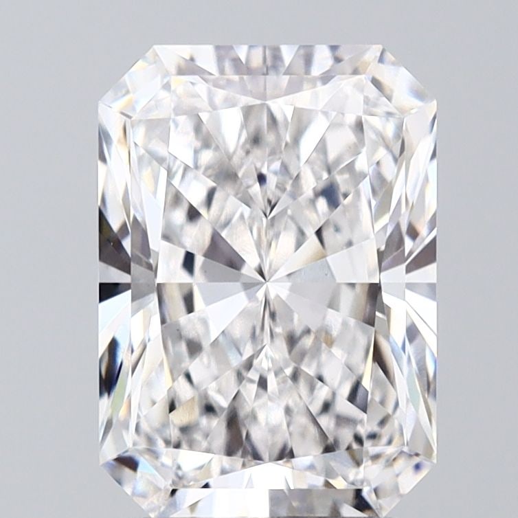 Loose Diamond - RADIANT 3.08ct D VVS2: Loose Diamond - RADIANT 3.08ct D VVS2 Source: This is a real non-mined Diamond that has been grown in a lab Shape: RADIANT Carats: 3.08 Color: D Clarity: VVS2 Certification: IGI Video: