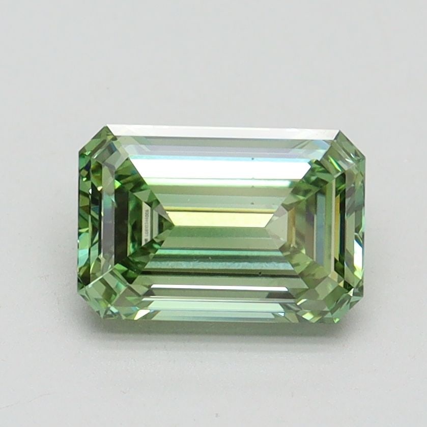 Loose Diamond - EMERALD 1.28ct Fancy Vivid Green VS2: Loose Diamond - EMERALD 1.28ct Fancy Vivid Green VS2 Source: This is a real non-mined Diamond that has been grown in a lab Shape: EMERALD Carats: 1.28 Color: Fancy Vivid Green Certification: IGI Video