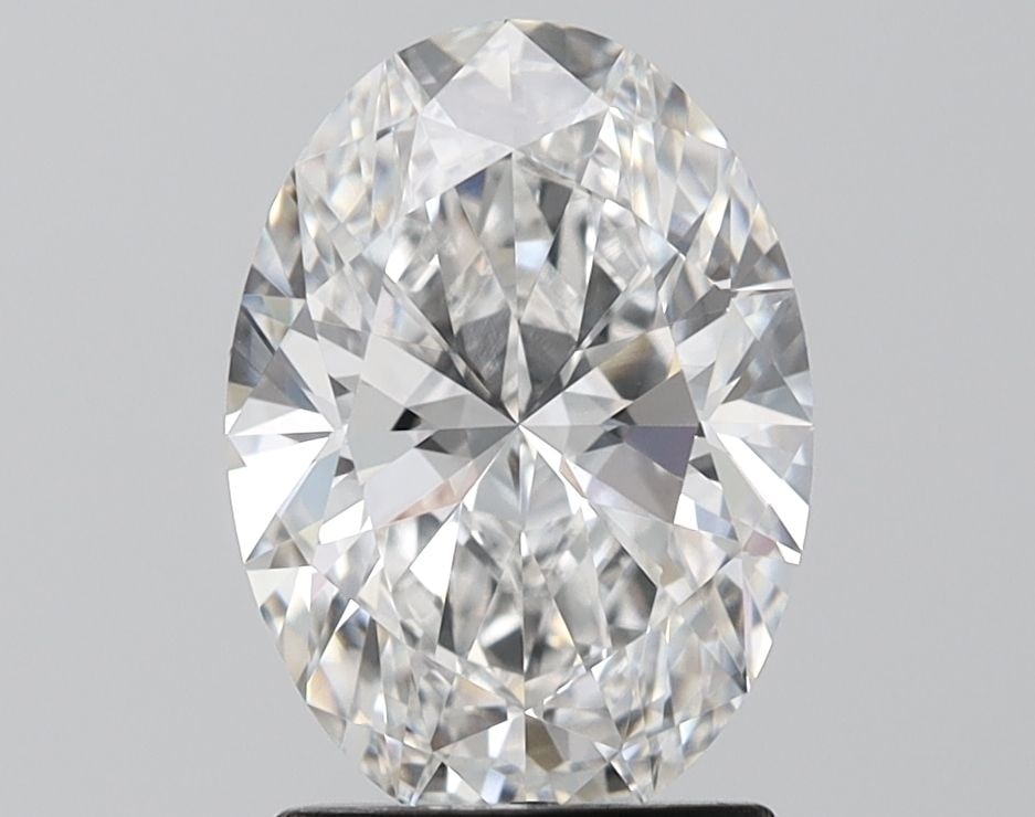 Loose Diamond - OVAL 2.52ct E VVS1: Loose Diamond - OVAL 2.52ct E VVS1 Source: This is a real non-mined Diamond that has been grown in a lab Shape: OVAL Carats: 2.52 Color: E Clarity: VVS1 Certification: IGI Video: