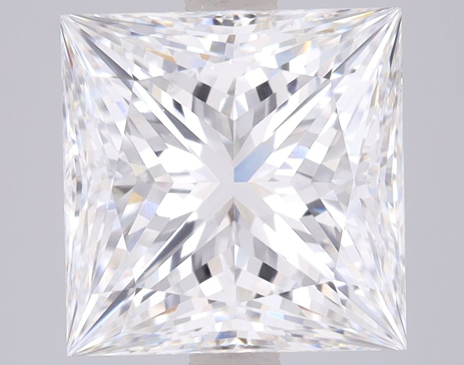Loose Diamond - PRINCESS 4.05ct E VVS2: Loose Diamond - PRINCESS 4.05ct E VVS2 Source: This is a real non-mined Diamond that has been grown in a lab Shape: PRINCESS Carats: 4.05 Color: E Clarity: VVS2 Certification: IGI Video: Video Link
