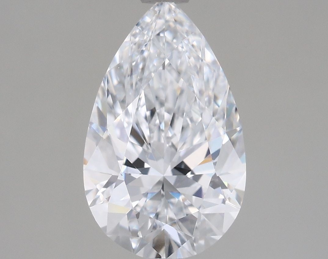 Loose Diamond - PEAR 1.58ct D VVS2: Loose Diamond - PEAR 1.58ct D VVS2 Source: This is a real non-mined Diamond that has been grown in a lab Shape: PEAR Carats: 1.58 Color: D Clarity: VVS2 Certification: IGI Video: Video Link The
