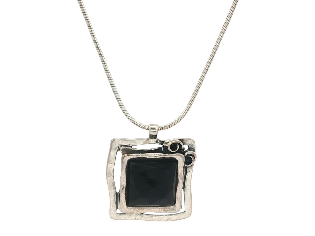 Sterling Silver Geometric Onyx Cabochon Pendant Necklace 17.5 Inches (1 of 5)