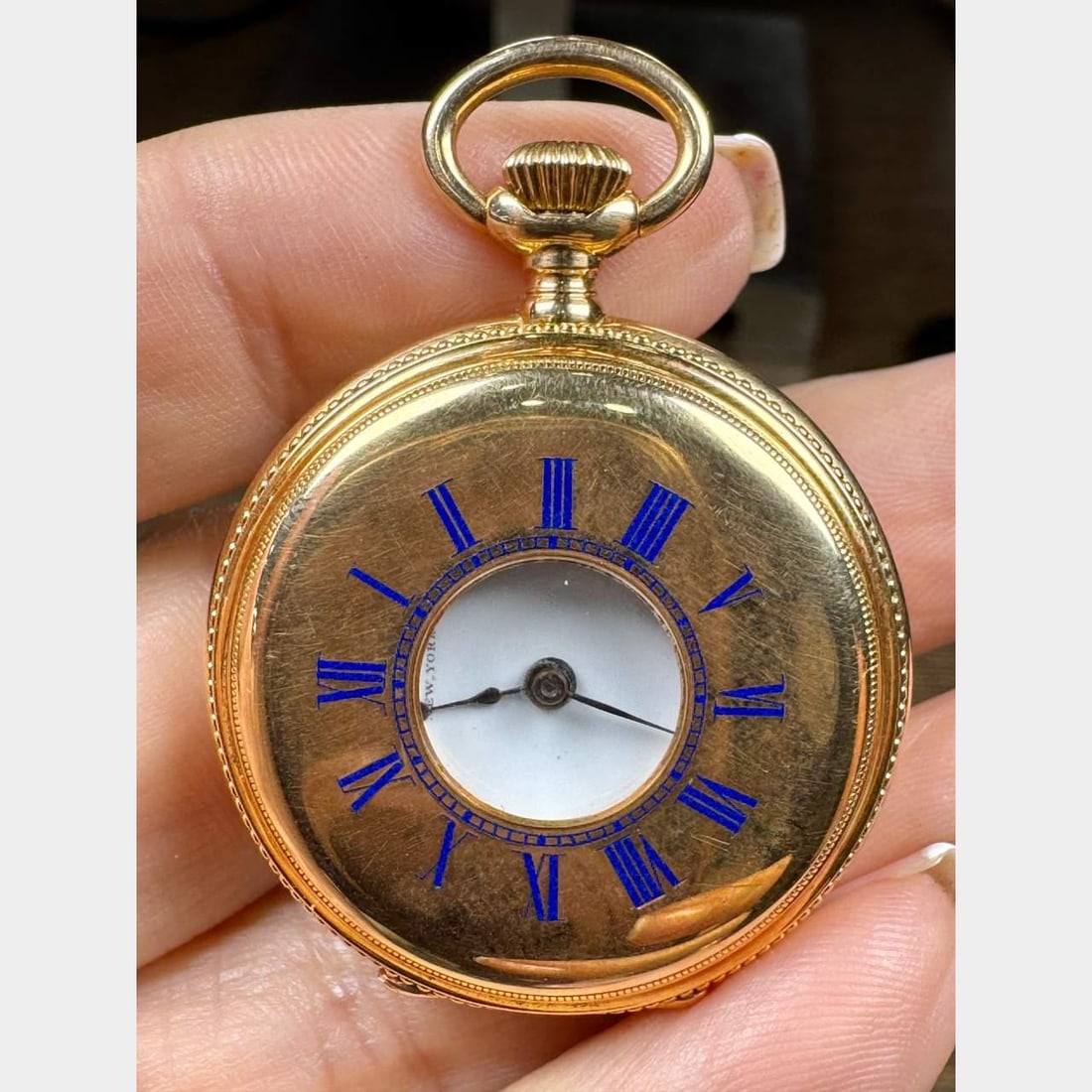 Tiffany & Co. 18K Yellow Gold Triple Signed Pocket Watch with Box: Tiffany & Co. 18K Yellow Gold Triple Signed Pocket Watch with Box This exquisite Tiffany & Co. pocket watch is crafted in 18K yellow gold, showcasing a stunning design that embodies luxury and sophist