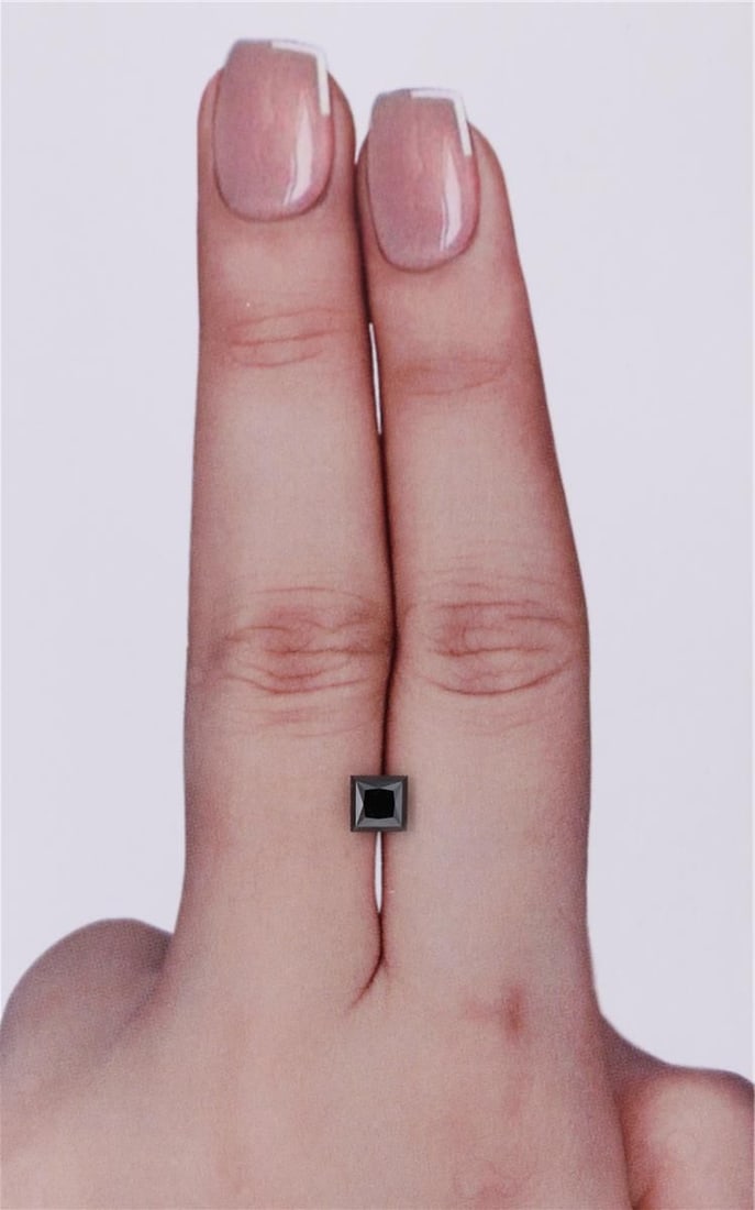 Loose Diamond - PRINCESS 0.54ct Fancy Black VVS2: Loose Diamond - PRINCESS 0.54ct Fancy Black VVS2 Source: Natural Shape: PRINCESS Carats: 0.54 Color: Fancy Black Certification: GIA Video: