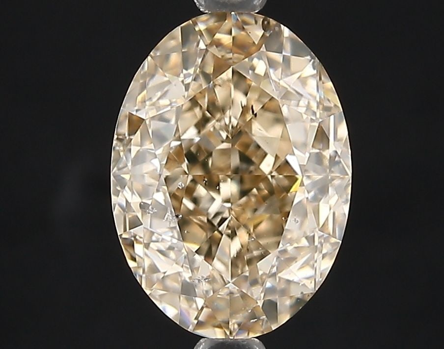 Loose Diamond - OVAL 2.51ct Fancy Yellow Brown SI2: Loose Diamond - OVAL 2.51ct Fancy Yellow Brown SI2 Source: Natural Shape: OVAL Carats: 2.51 Color: Fancy Yellow Brown Certification: GIA Video: