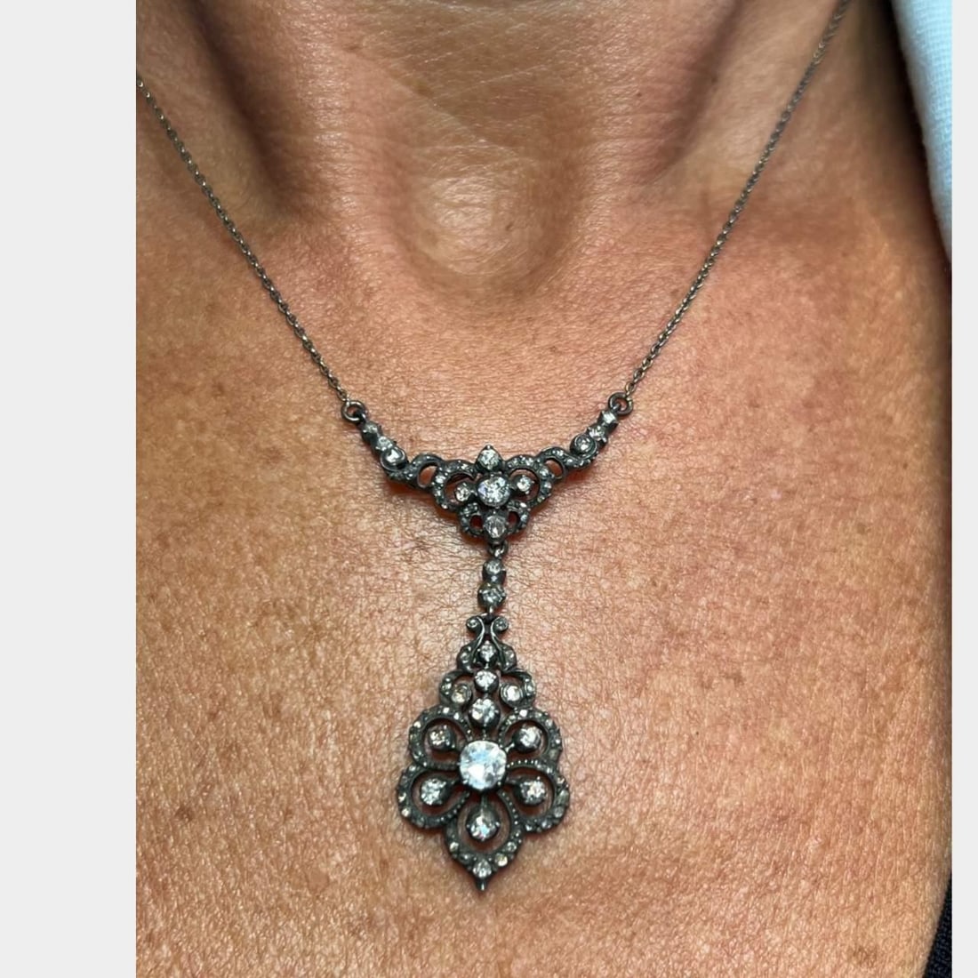 Diamond Necklace in 18K Gold and Silver with Rose-Cut Stones 15 Inch: Diamond Necklace in 18K Gold and Silver with Rose-Cut Stones 15 Inch This necklace features a combination of 18K and silver, set with approximately 2.25 carats of rose-cut diamonds. The diamonds are H