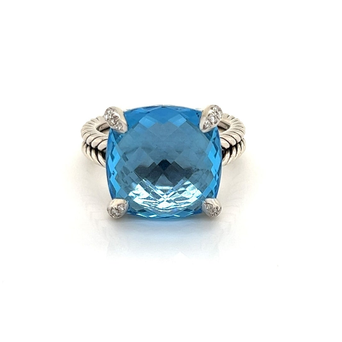 David Yurman Chatelaine sterling silver ring blue topaz diamonds size 7: David Yurman Chatelaine sterling silver ring blue topaz diamonds size 7 This authentic David Yurman ring from the Chatelaine collection is crafted in sterling silver and features a large faceted cushi