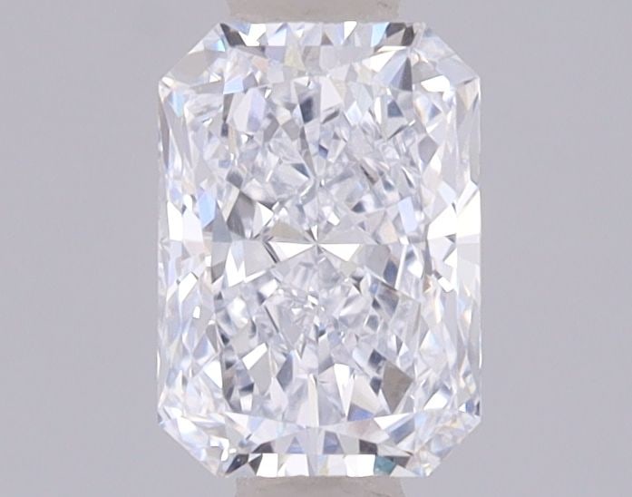Loose Diamond - RADIANT 0.76ct E VVS2: Loose Diamond - RADIANT 0.76ct E VVS2 Source: This is a real non-mined Diamond that has been grown in a lab Shape: RADIANT Carats: 0.76 Color: E Clarity: VVS2 Certification: IGI Video: