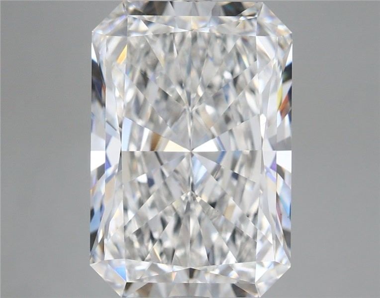 Loose Diamond - RADIANT 8.48ct E VS1: Loose Diamond - RADIANT 8.48ct E VS1 Source: This is a real non-mined Diamond that has been grown in a lab Shape: RADIANT Carats: 8.48 Color: E Clarity: VS1 Certification: IGI Video: