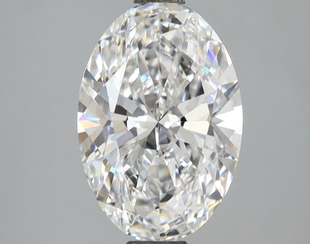 Loose Diamond - OVAL 2.51ct E VVS2: Loose Diamond - OVAL 2.51ct E VVS2 Source: This is a real non-mined Diamond that has been grown in a lab Shape: OVAL Carats: 2.51 Color: E Clarity: VVS2 Certification: IGI Video: