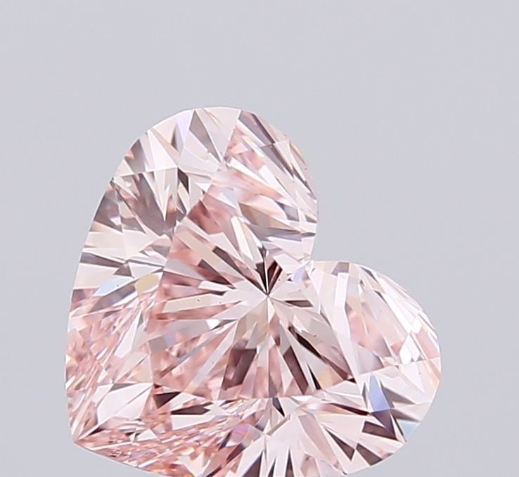 Loose Diamond - HEART 3.01ct Fancy Pink VS2: Loose Diamond - HEART 3.01ct Fancy Pink VS2 Source: This is a real non-mined Diamond that has been grown in a lab Shape: HEART Carats: 3.01 Color: Fancy Pink Certification: IGI Video: