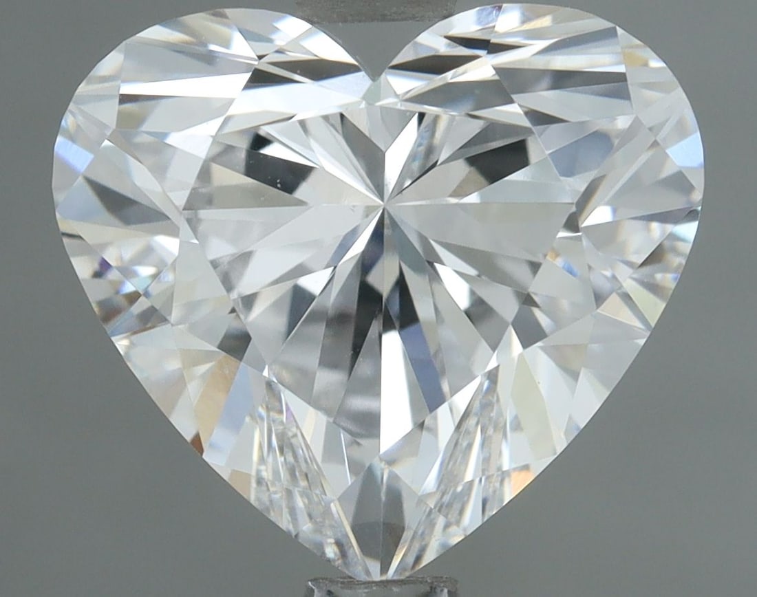 Loose Diamond - HEART 2.02ct D VS1: Loose Diamond - HEART 2.02ct D VS1 Source: This is a real non-mined Diamond that has been grown in a lab Shape: HEART Carats: 2.02 Color: D Clarity: VS1 Certification: IGI Video: