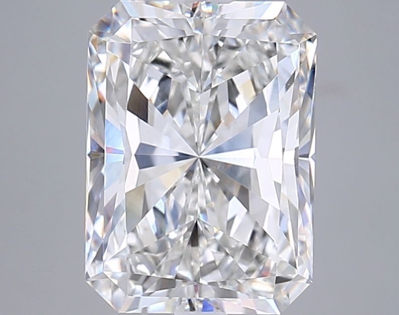 Loose Diamond - RADIANT 4.92ct F VVS2: Loose Diamond - RADIANT 4.92ct F VVS2 Source: This is a real non-mined Diamond that has been grown in a lab Shape: RADIANT Carats: 4.92 Color: F Clarity: VVS2 Certification: IGI Video: