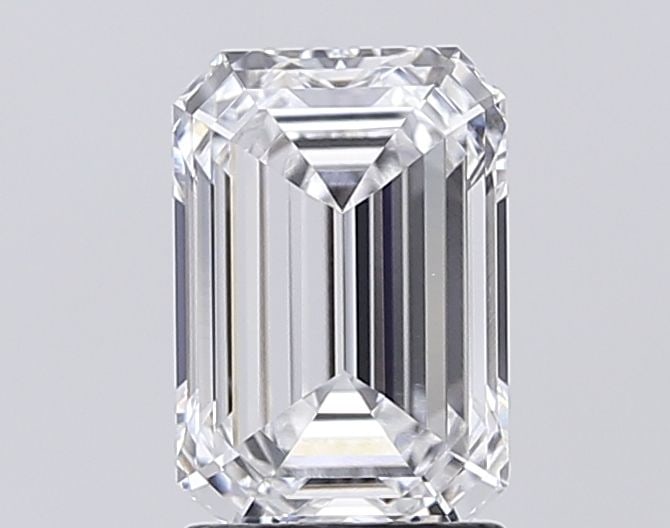 Loose Diamond - EMERALD 2.19ct D VVS1: Loose Diamond - EMERALD 2.19ct D VVS1 Source: This is a real non-mined Diamond that has been grown in a lab Shape: EMERALD Carats: 2.19 Color: D Clarity: VVS1 Certification: IGI Video: