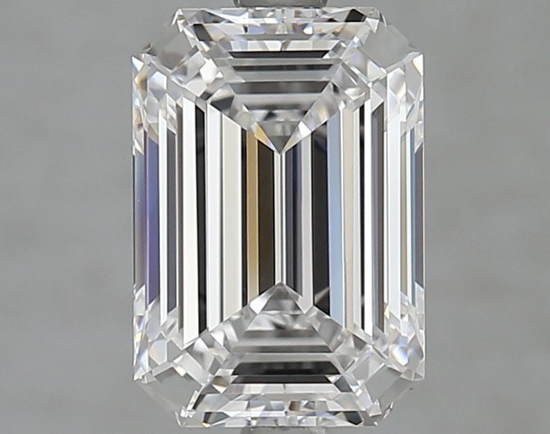 Loose Diamond - EMERALD 2.89ct D FL: Loose Diamond - EMERALD 2.89ct D FL Source: This is a real non-mined Diamond that has been grown in a lab Shape: EMERALD Carats: 2.89 Color: D Clarity: FL Certification: IGI Video: