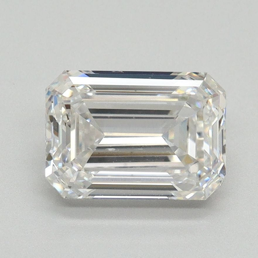 Loose Diamond - EMERALD 2.0ct F VS2: Loose Diamond - EMERALD 2.0ct F VS2 Source: This is a real non-mined Diamond that has been grown in a lab Shape: EMERALD Carats: 2.0 Color: F Clarity: VS2 Certification: NONE Video: