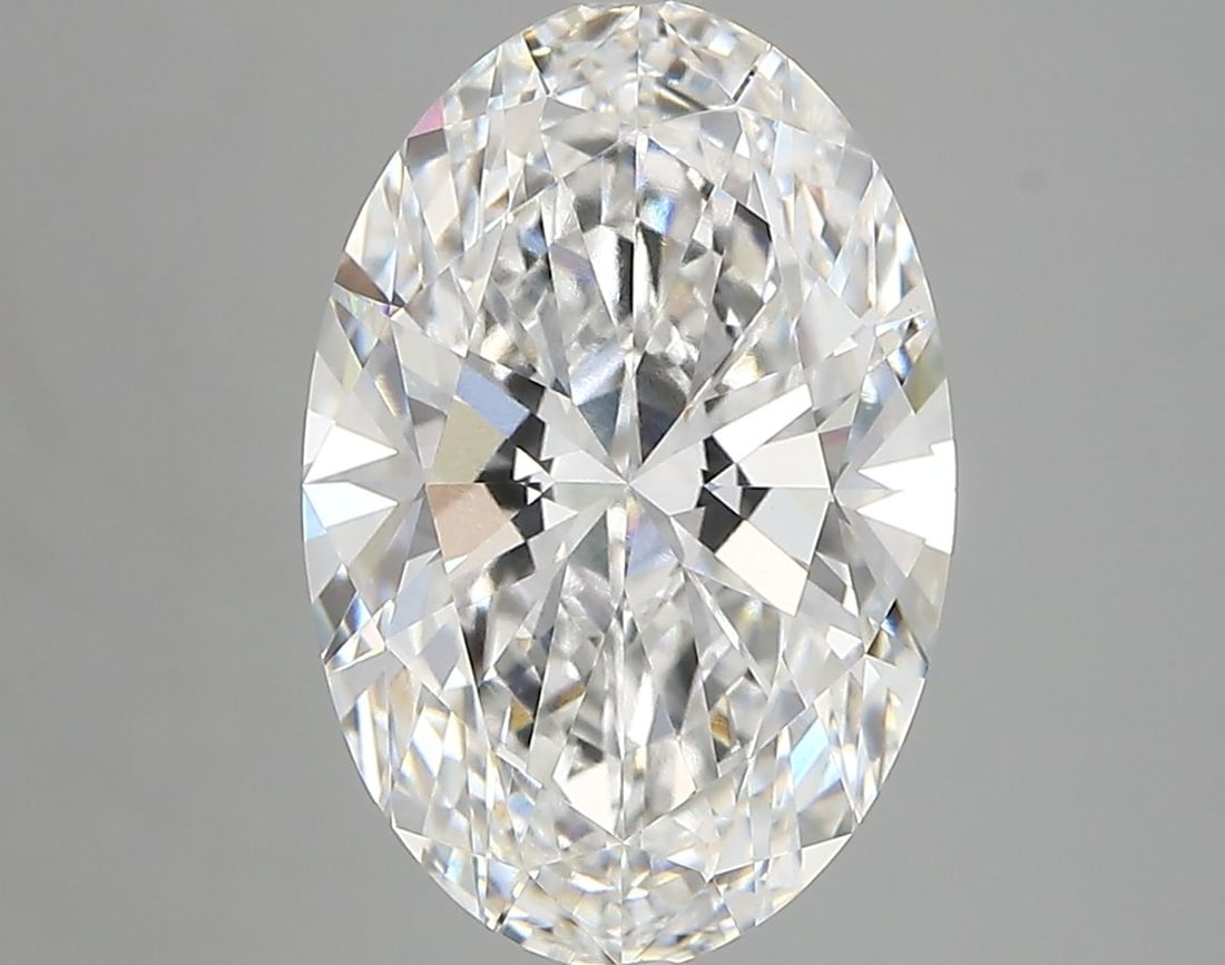 Loose Diamond - OVAL 4.01ct E VVS2: Loose Diamond - OVAL 4.01ct E VVS2 Source: This is a real non-mined Diamond that has been grown in a lab Shape: OVAL Carats: 4.01 Color: E Clarity: VVS2 Certification: IGI Video: