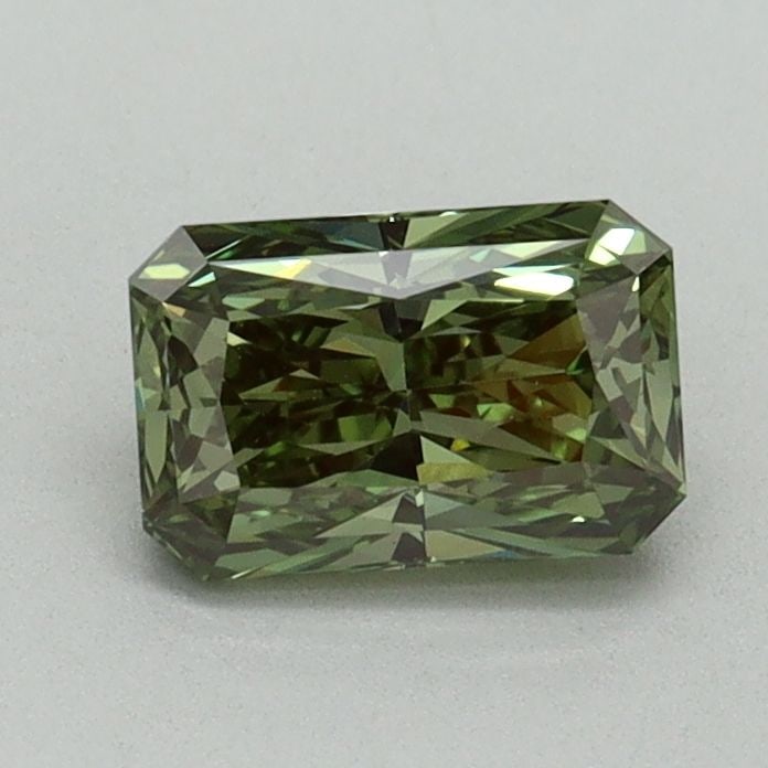 Loose Diamond - RADIANT 0.73ct Fancy Vivid Green VS1: Loose Diamond - RADIANT 0.73ct Fancy Vivid Green VS1 Source: This is a real non-mined Diamond that has been grown in a lab Shape: RADIANT Carats: 0.73 Color: Fancy Vivid Green Certification: IGI