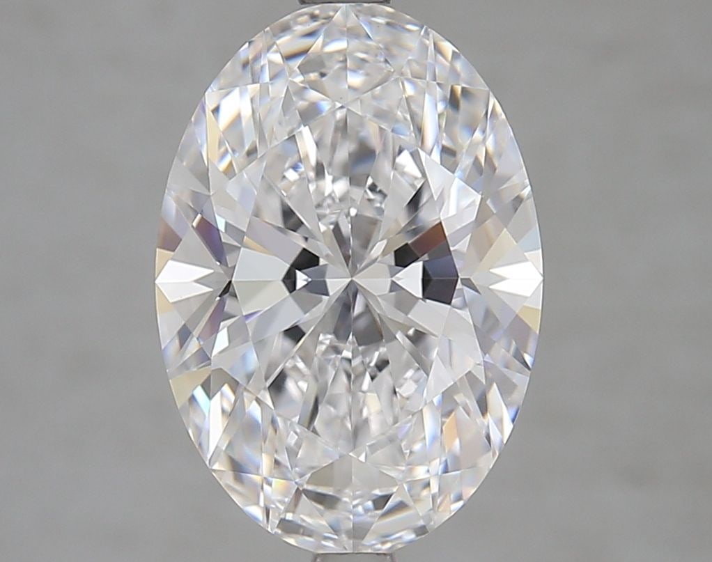 Loose Diamond - OVAL 4.17ct D VVS2: Loose Diamond - OVAL 4.17ct D VVS2 Source: This is a real non-mined Diamond that has been grown in a lab Shape: OVAL Carats: 4.17 Color: D Clarity: VVS2 Certification: IGI Video: