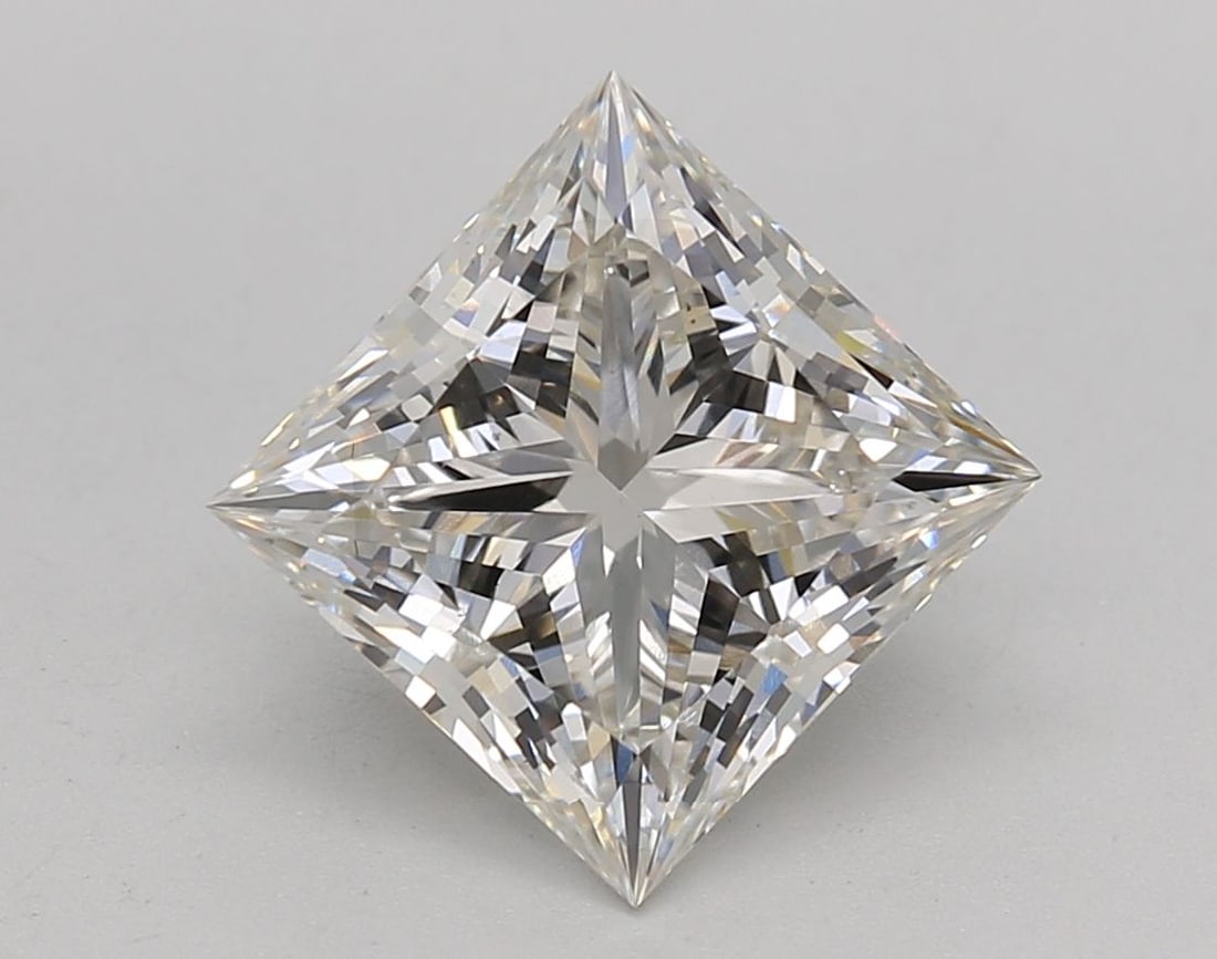 Loose Diamond - PRINCESS 3.16ct H VS1: Loose Diamond - PRINCESS 3.16ct H VS1 Source: This is a real non-mined Diamond that has been grown in a lab Shape: PRINCESS Carats: 3.16 Color: H Clarity: VS1 Certification: IGI Video: