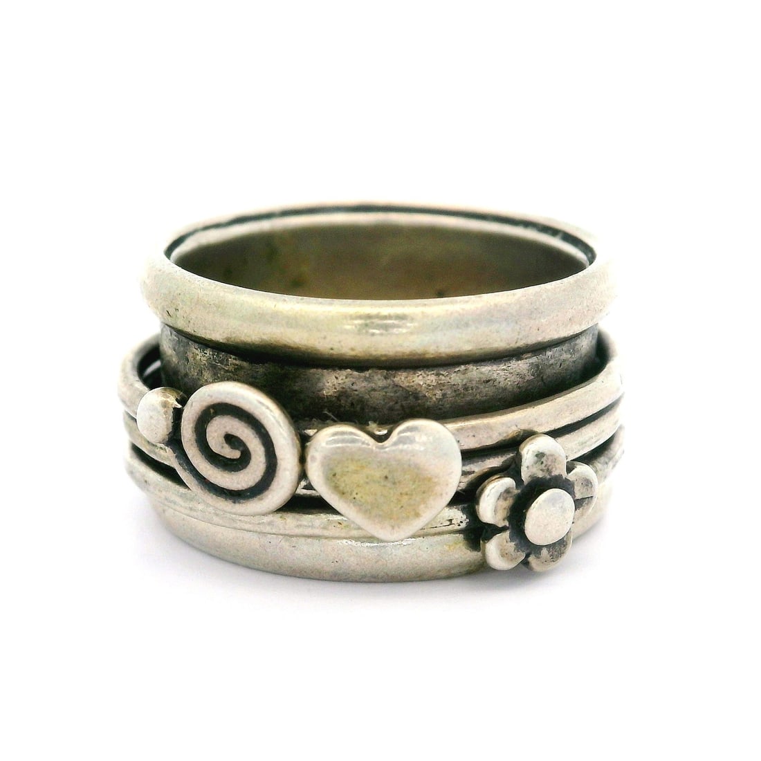Vintage Sterling Silver Spinner Band Ring Hearts Flowers Snail Size 7: Vintage Sterling Silver Spinner Band Ring Hearts Flowers Snail Size 7 This Vintage Sterling Silver Spinner Band Ring features an enchanting design adorned with hearts, flowers, and a whimsical snail m