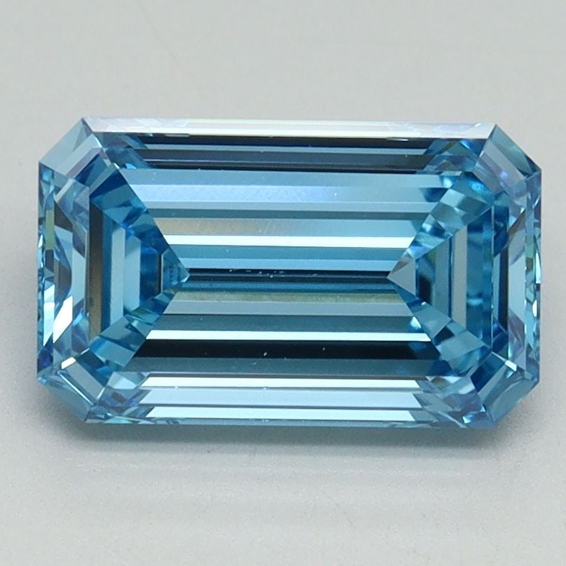 Loose Diamond - EMERALD 2.03ct Fancy Vivid Blue VS2: Loose Diamond - EMERALD 2.03ct Fancy Vivid Blue VS2 Source: This is a real non-mined Diamond that has been grown in a lab Shape: EMERALD Carats: 2.03 Color: Fancy Vivid Blue Certification: IGI Video:
