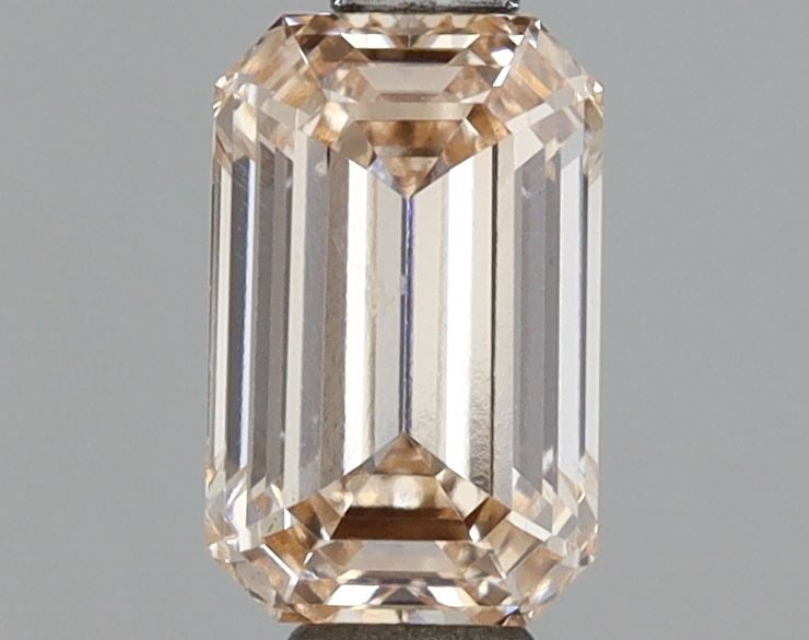 Loose Diamond - BAGUETTE 1.02ct Fancy Vivid Pink VS1: Loose Diamond - BAGUETTE 1.02ct Fancy Vivid Pink VS1 Source: This is a real non-mined Diamond that has been grown in a lab Shape: BAGUETTE Carats: 1.02 Color: Fancy Vivid Pink Certification: NONE Vide